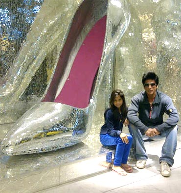 Shah Rukh Khan with his daughter