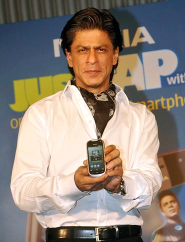 Shah Rukh Khan at the launch of Nokia phones