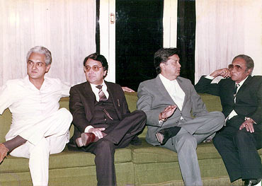 Ashok Kumar with son Arup Gangoly, son-in-law Hameed Jaffrey and son-in-law Deven Verma
