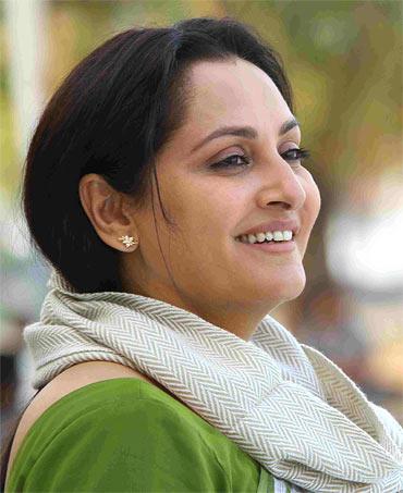 Actress Jaya Prada Photos  फट शयर