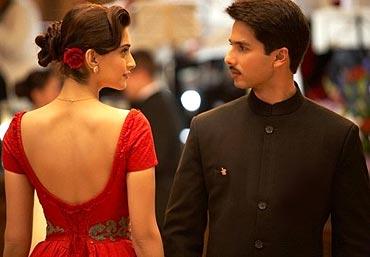 A still from Mausam