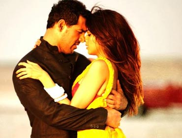 John Abraham and Genelia D'Souza in Force