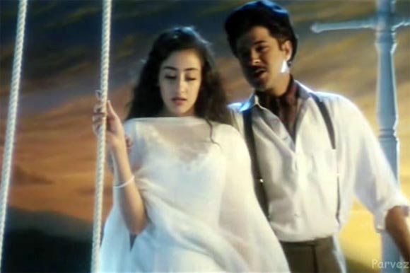 Manisha Koirala and Anil Kapoor in the song Kuch Na Kaho from 1942 A Love Story