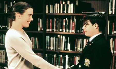 Olivia Williams and Jason Schwarzman in Rushmore