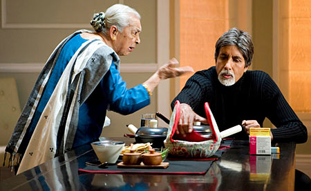 Zohra Sehgal and Amitabh Bachchan in Cheeni Kum