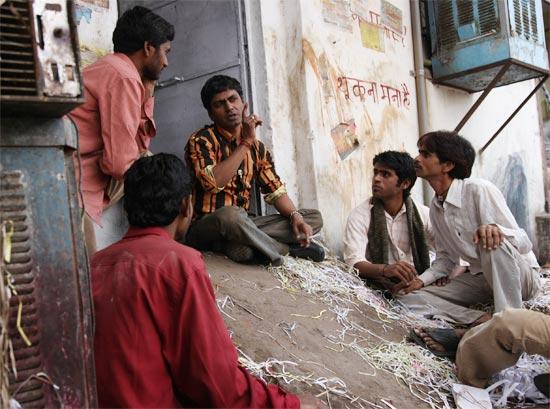 Nawazuddin Siddiqui in Peepli [Live].