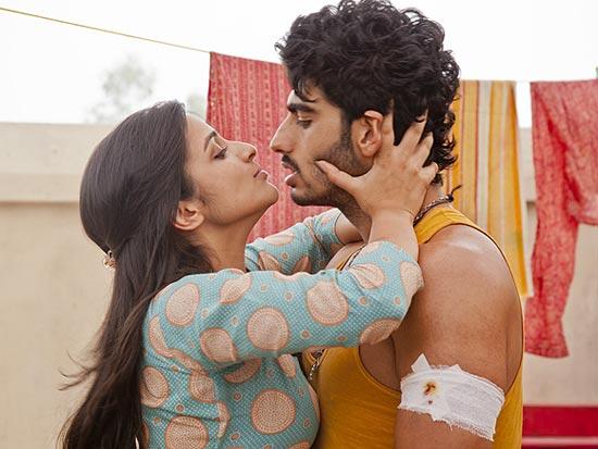 Parineeti Chopra and Arjun Kapoor in Ishaqzaade