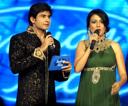 Mini Mathur and Hussain Kuwajerwala on Indian Idol