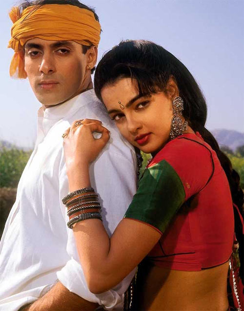 Salman Khan and Mamta Kulkarni in Karan Arjun