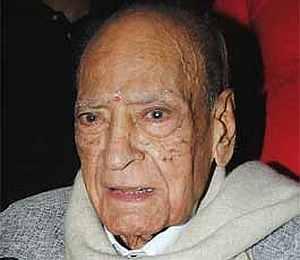 A K Hangal