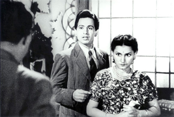 Dilip Kumar with Noor Jehan in Jugnu