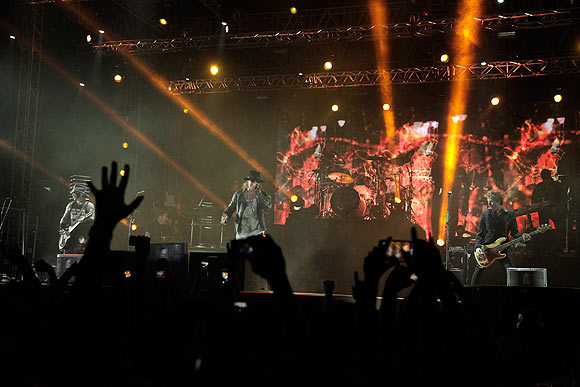 Axl Rose performs on stage at MMRDA grounds, Bandra Kurla Complex