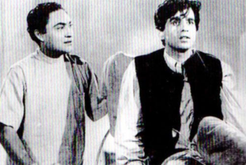 Ashok Kumar and Dilip Kumar in Deedar