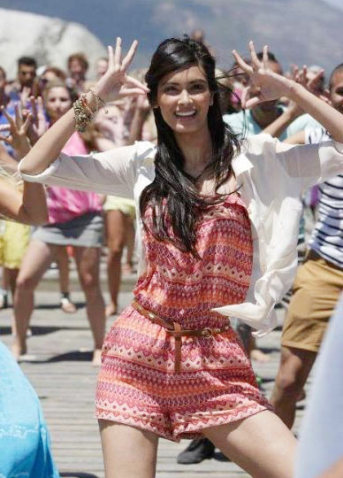 Diana Penty in Cocktail