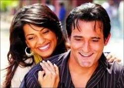 Mugdha Godse and Akshaye Khanna in Gali Gali Chor Hai