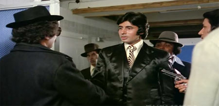 Amitabh Bachchan in The Great Gambler