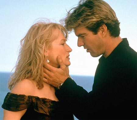 Meryl Streep and Dennis Quaid in Postcards From The Edge