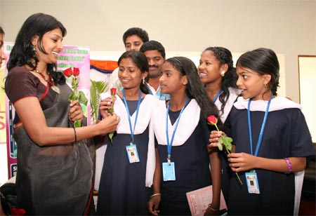 Nandita Das with kids at the film festival
