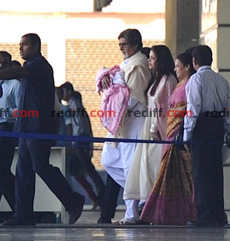 Aishwarya Rai Bachchan, Amitabh Bachchan and Vrinda Rai