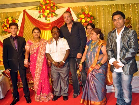 Sanjay Dutt with Subhash Telure and family