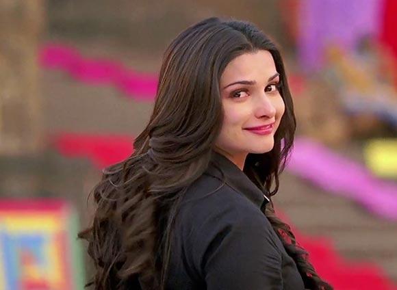 Prachi Desai in Bol Bachchan