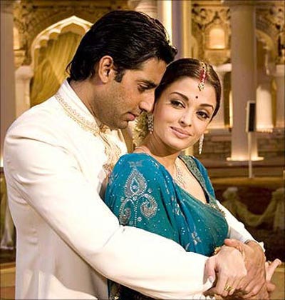 Abhishek Bachchan and Aishwarya Rai Bachchan in Guru