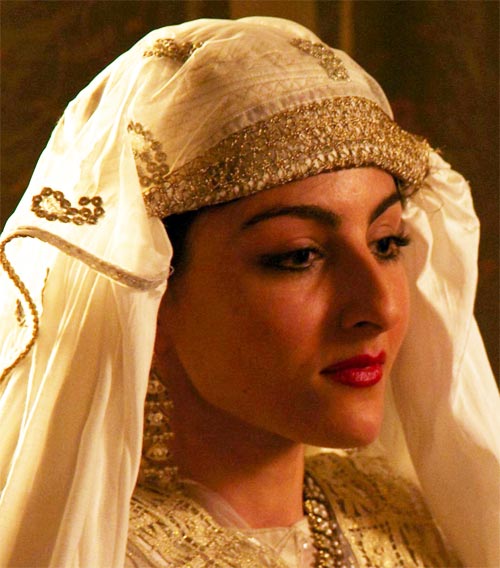 Soha Ali Khan as Jamila