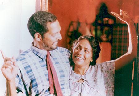 Nana Patekar and Seema Biswas in Khamoshi