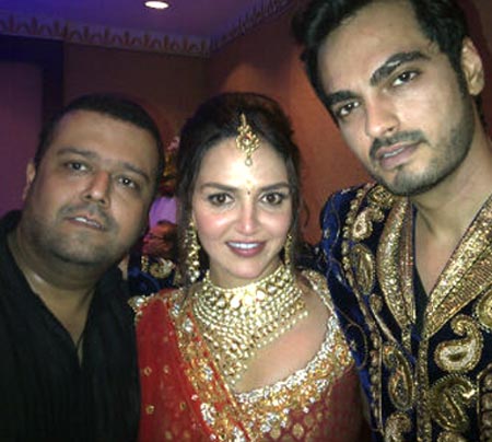 Esha Deol and Bharat Takhtani (right) with a friend
