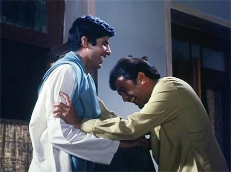Amitabh Bachchan and Rajesh Khanna in Anand