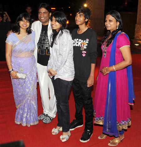 Raju Srivastav and family