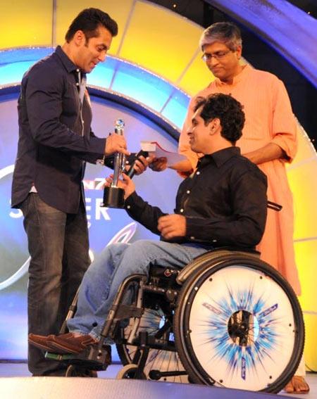 Salman Khan with an awardee