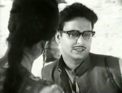 A scene from Saat Paake Bandha