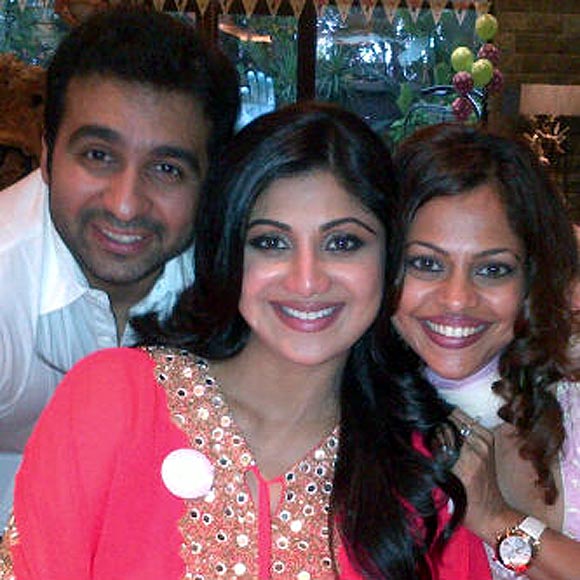 Raj Kundra, Shilpa Shetty and Sarita