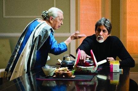 Zohra Segal and Amitabh Bachchan in Cheeni Kum