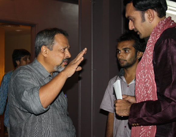 Sunil Shanbag explains the scene to Chirag Vora