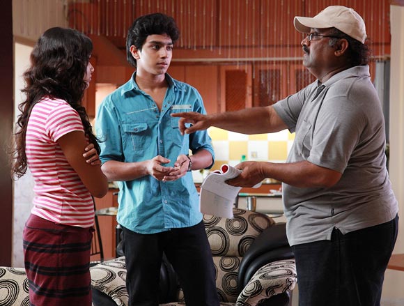 Balaji Saktivel explains a scene to his actors.