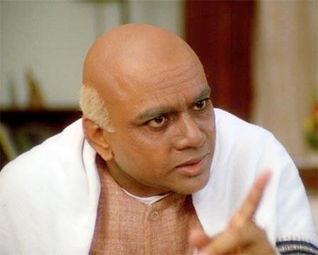 Paresh Rawal as Vallabhbhai Patel in Ketan Mehta's film Sardar.