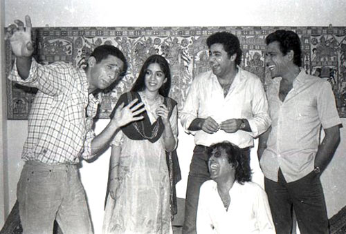 Naseeuddin Shah, Neena Gupta, Satish Shah, Om Puri and Ravi Baswani