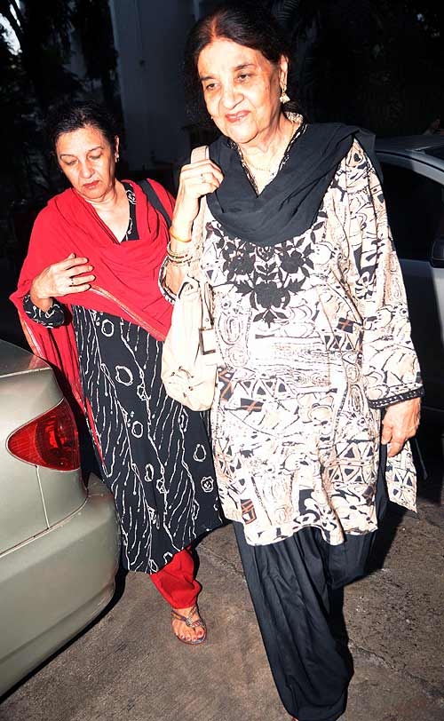 Sushma Anand (right) with a friend