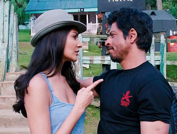 Anushka Sharma and Shah Rukh Khan in Jab Tak Hai Jaan