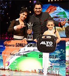 Winners Maraju Sumanth and Shonali Majumdar