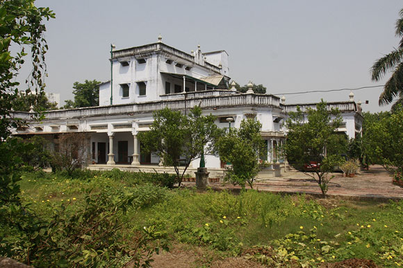 Amitabh Bachchan's house in Allahabad