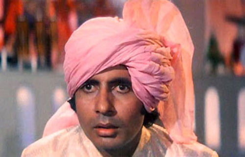 Amitabh Bachchan in Namak Halaal