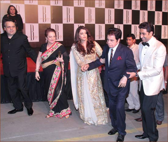 Sandeep Khosla, Saira Banu, Aishwarya Rai, Dilip Kumar and Abhishek Bachchan