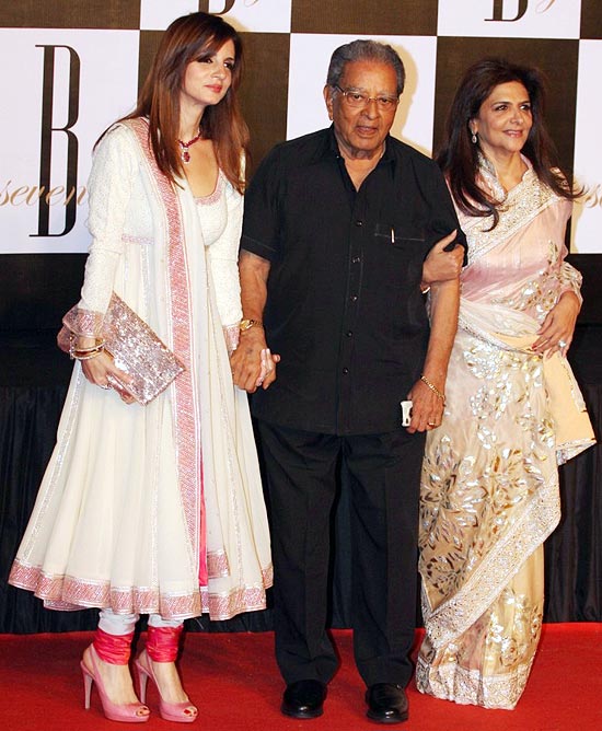 Sussanne and Pinky Roshan with J Om Prakash