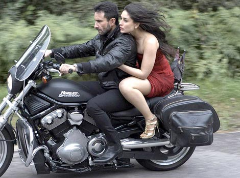 Saif Ali Khan and Kareena Kapoor in Agent Vinod