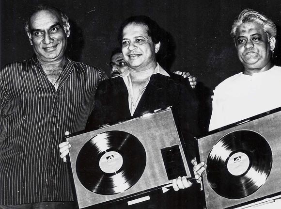 Yash Chopra along with Laximkant  Kudalkar and  Pyarelal Sharma