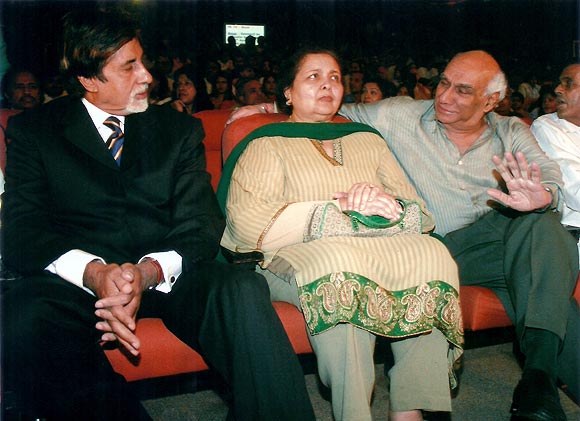 Amitabh Bachchan, Pamela Chopra and Yash Chopra
