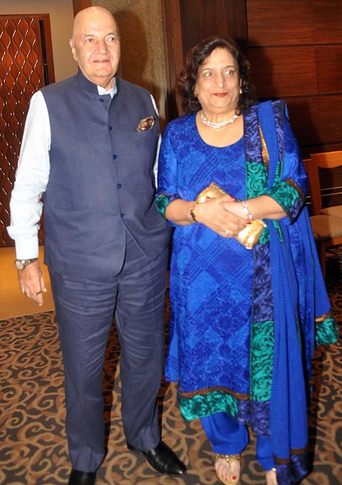 Prem Chopra and wife Uma